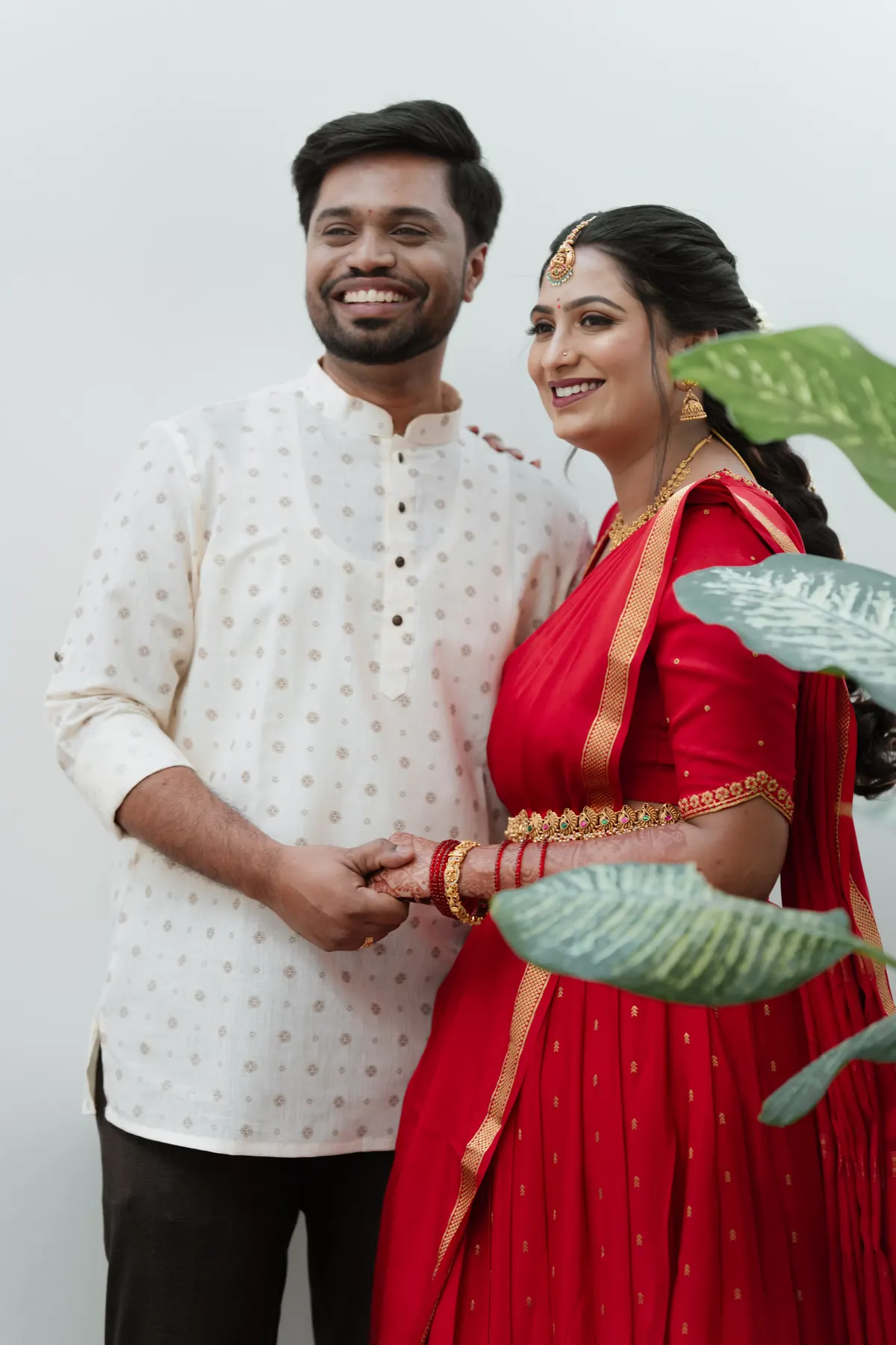 Both their hands — Likitha & Arun, Shivamogga